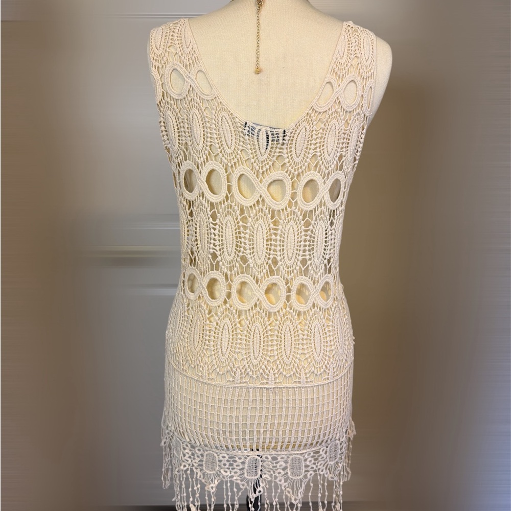 Cream Crochet Sleeveless Top - Picture 2 of 2